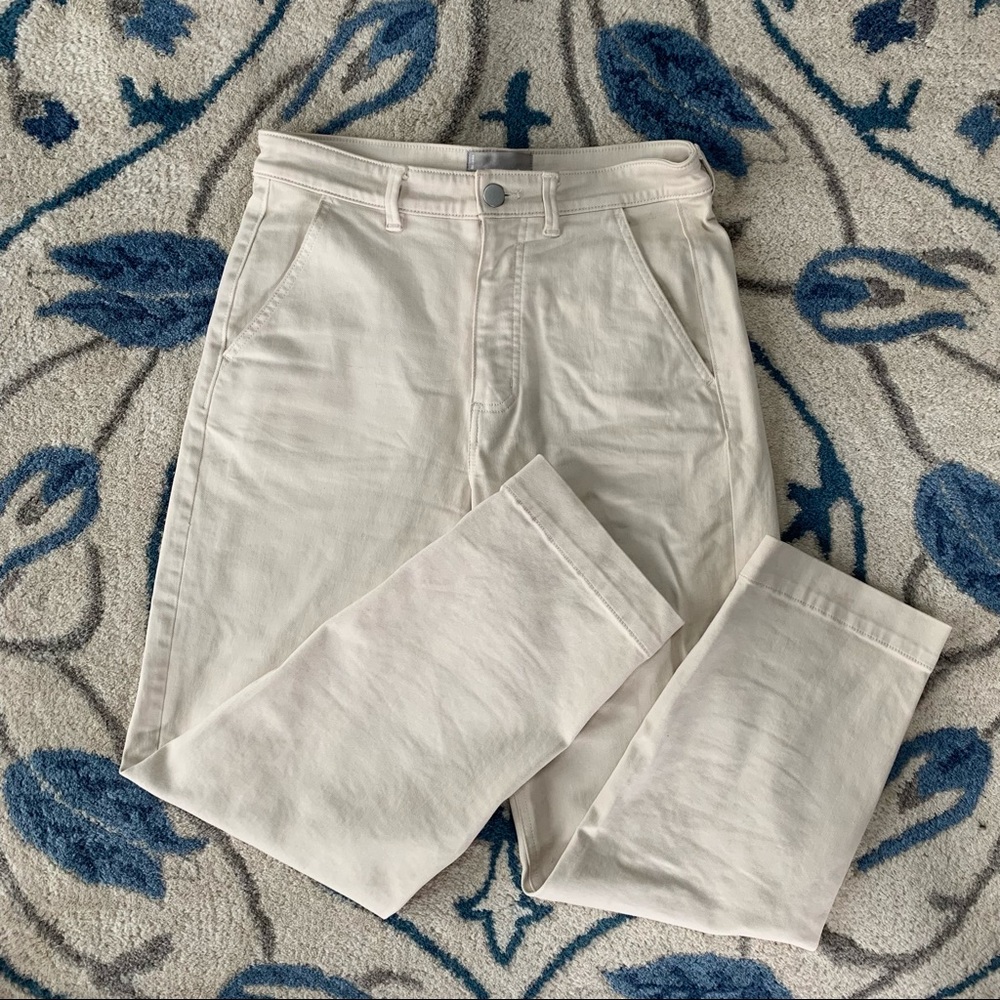 Straight Leg Women's Pants in Off-White